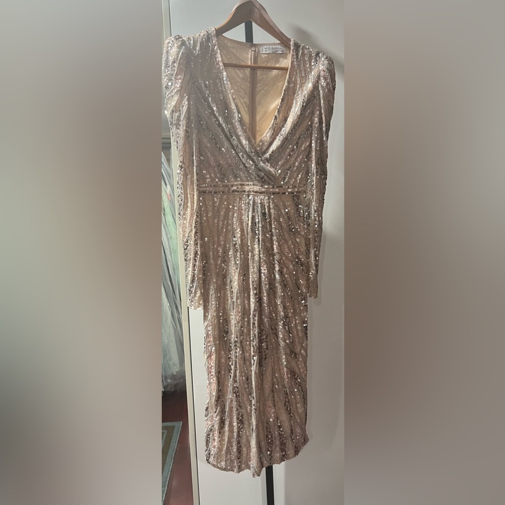 Long sleeve v neck beaded midi cocktail dress - Picture 4 of 12